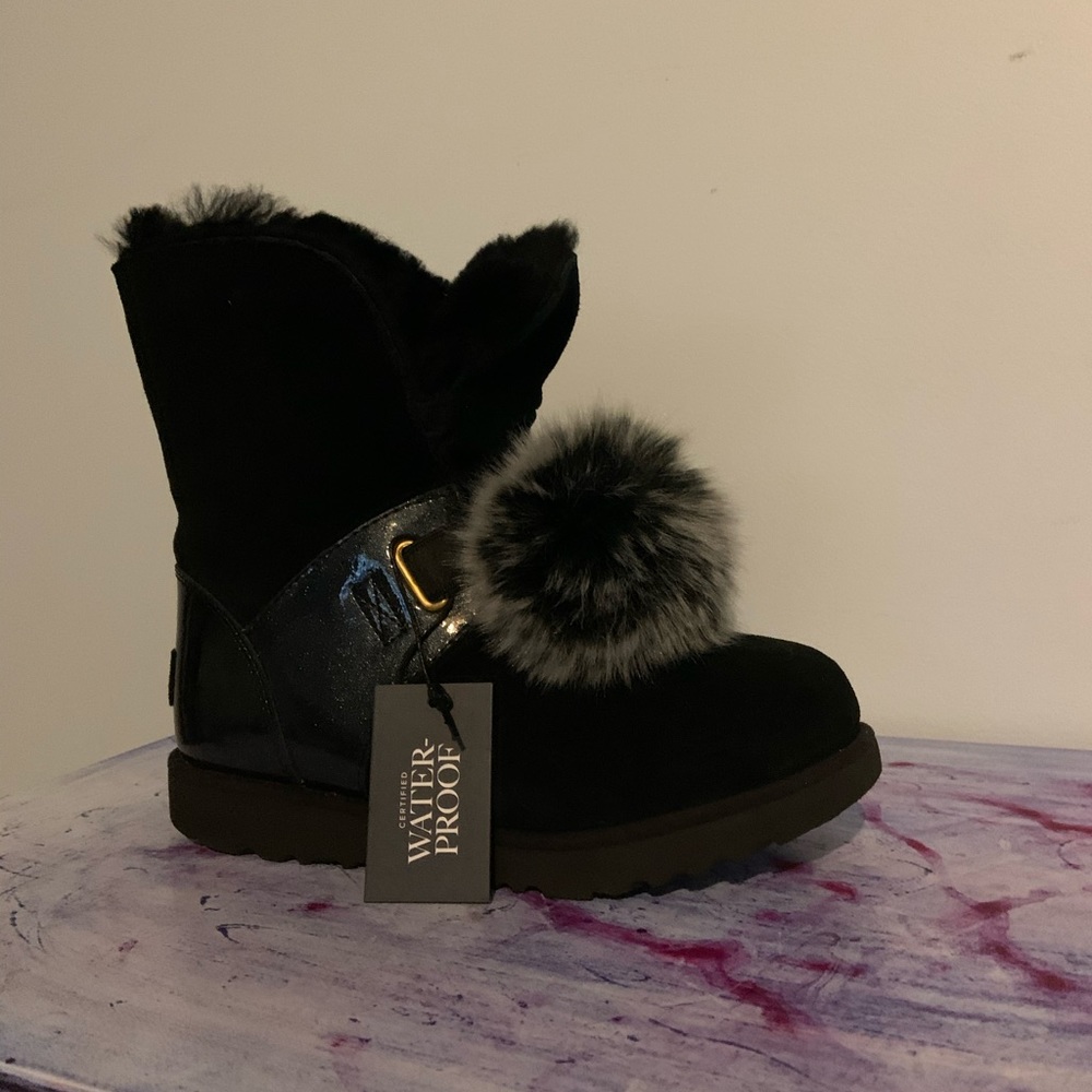UGG Isley Pom Boots